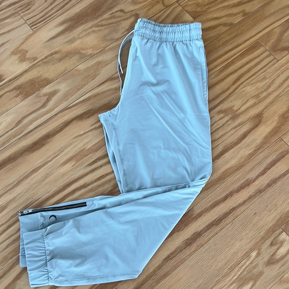 Zyia Everywhere Zipper Jogger S